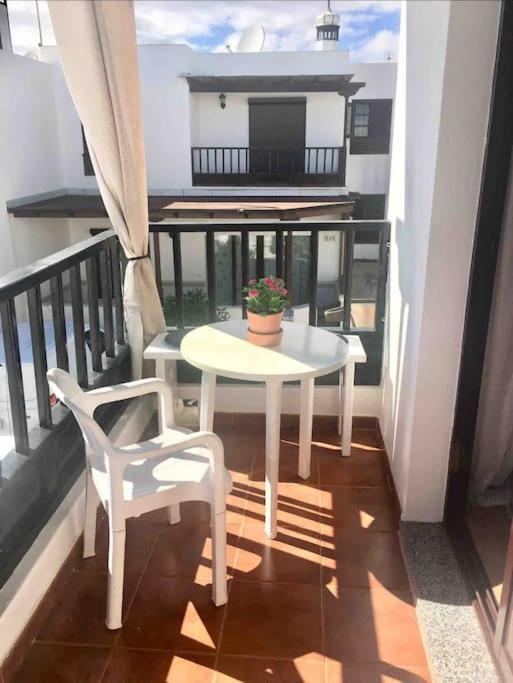 Duplex 3 Dormitorios Con Parking Privado Costa Teguise Luaran gambar